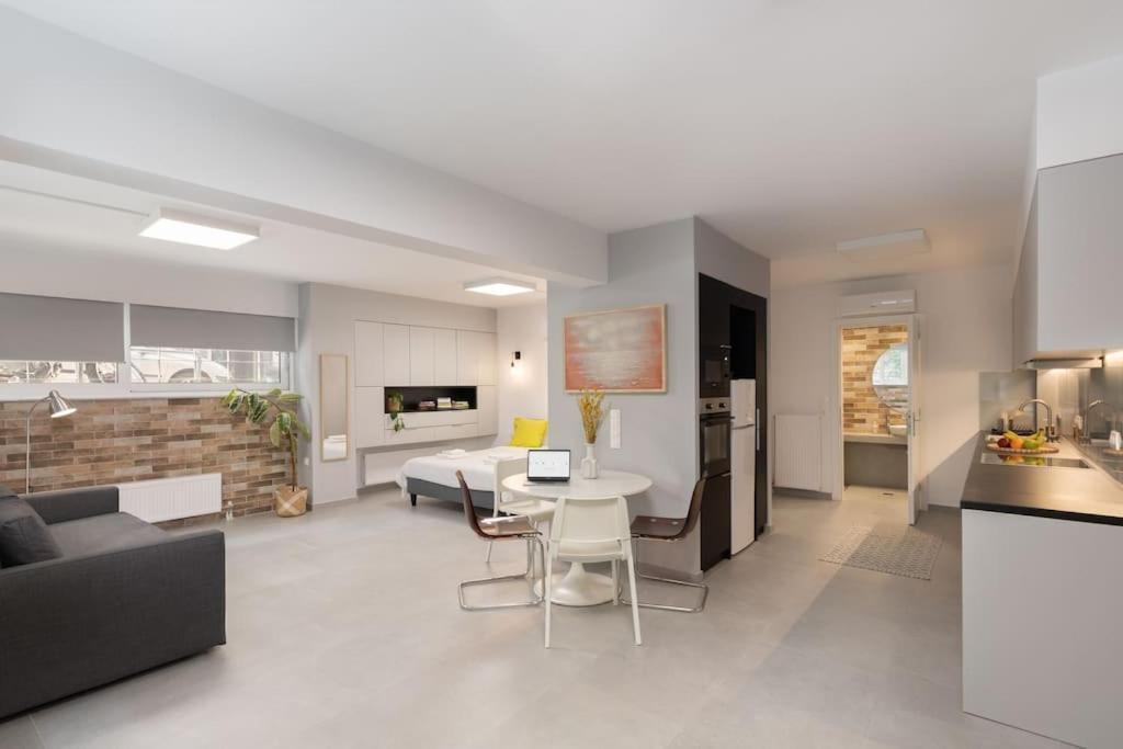 Stylish Studio Downtown Atenas Exterior foto